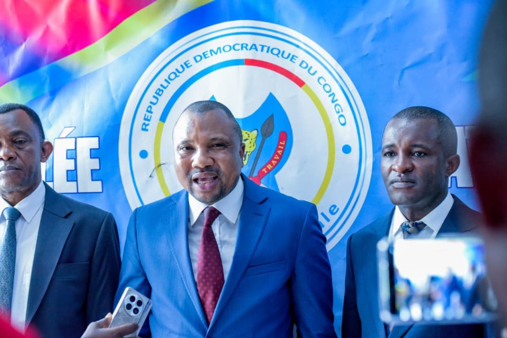 Réforme électorale en RDC : le Député Mechack Mandefu dépose deux propositions de loi majeures.