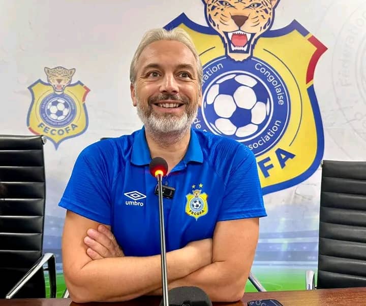 RDC – Guinéeéquatoriale : le sélectionneur Desabre reagit suite à l’ etat de la pelouse du stade des Martyrs