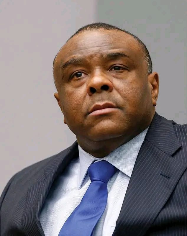 Crash de Kenge : le ministère des Transports suspend TRACEP Congo Aviation